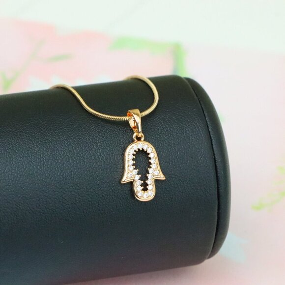 "Rose Gold Hamsa Pendant with Crystals – Symbol of Protection & Luck, XPPT1220 - Picture 6 of 13
